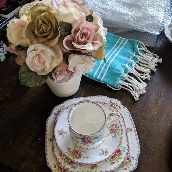 Royal Albert Other - Royal Albert Bone China